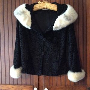 Lambswool wait for color and cuffs